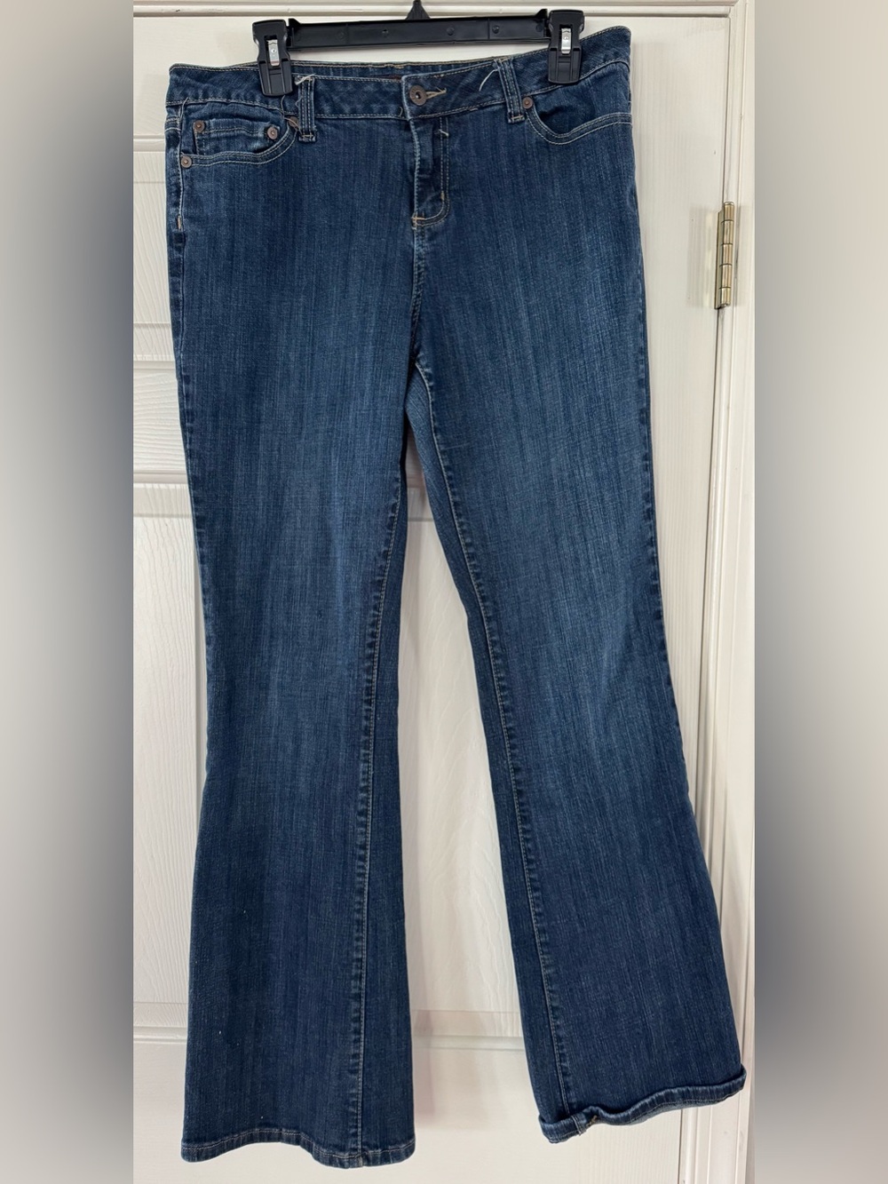 The Limited blue Jeans 99% cotton size 12R - Picture 1 of 4